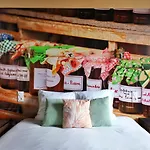 Le Bas Chitray Bed & Breakfast Ménil