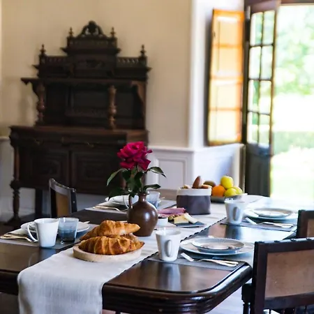 Bed & Breakfast Le Bas Chitray Menil