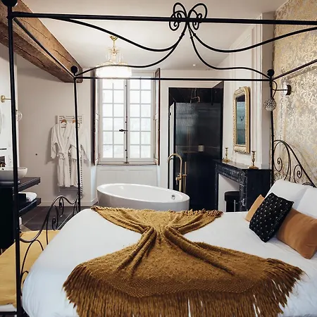 Couette-café Le Bas Chitray Ménil