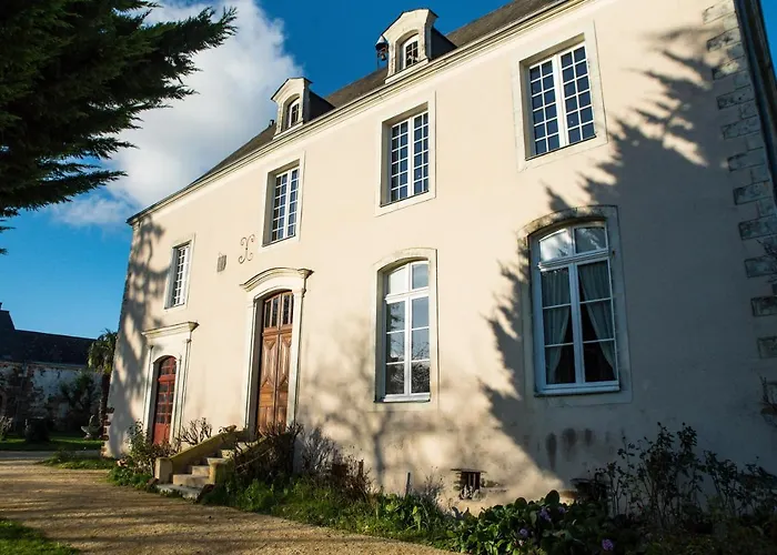 Le Bas Chitray Bed & Breakfast Menil