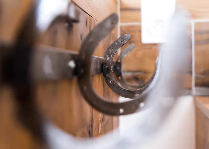 Le Bas Chitray Bed & Breakfast Ménil