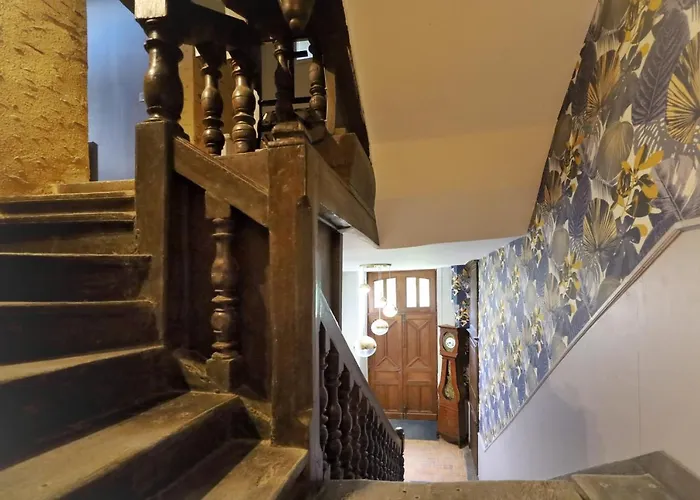 Le Bas Chitray Bed & Breakfast Menil