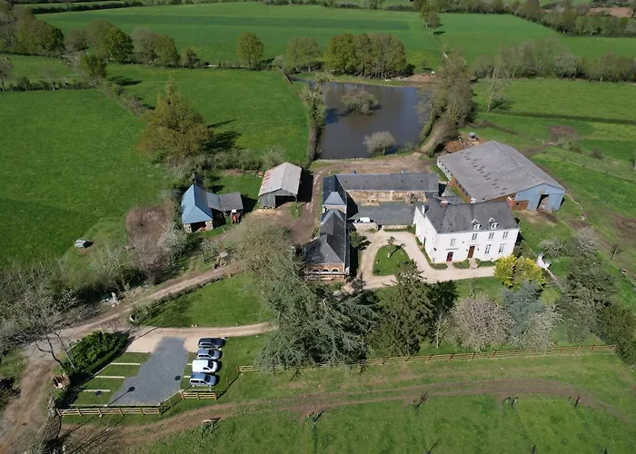 Le Bas Chitray Bed & Breakfast