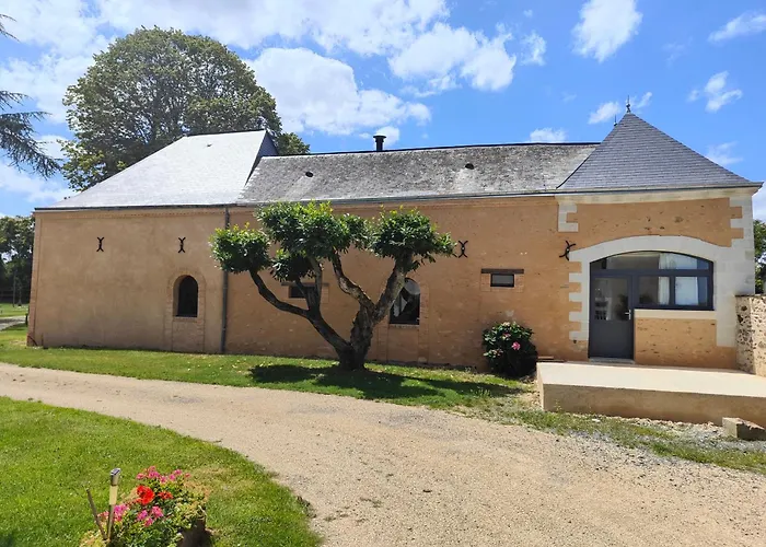 Le Bas Chitray Bed & Breakfast Menil