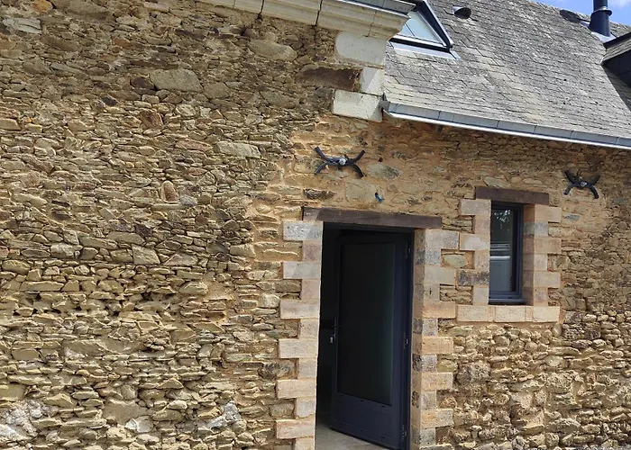 Le Bas Chitray Bed & Breakfast Ménil